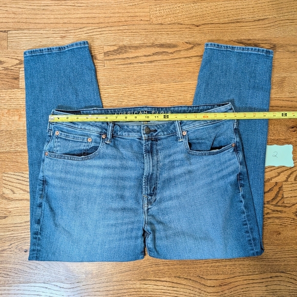 American Eagle Men's Jeans AirFlex+ Slim Straight Medium Wash Size 38x30 - Picture 2 of 6